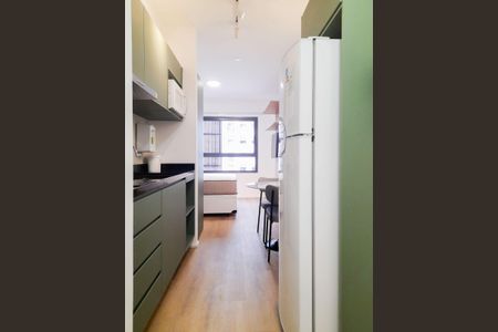 Cozinha de kitnet/studio à venda com 1 quarto, 20m² em Jardim das Acacias, São Paulo