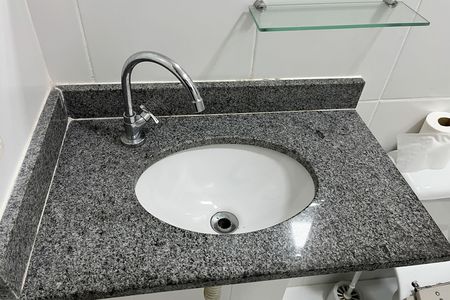 Apartamento para alugar com 61m², 3 quartos e 1 vaga Apartamento para alugar com 61m², 3 quartos e 1 vagaBanheiro
