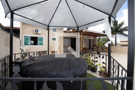 Casa à venda com 400m², 4 quartos e 3 vagasÁrea Externa