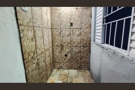 Casa para alugar com 65m², 2 quartos e 4 vagas