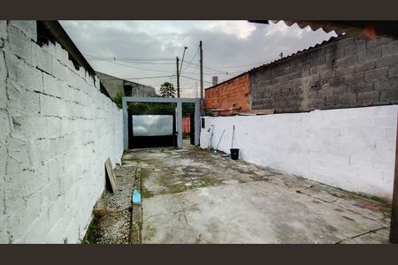 Casa para alugar com 65m², 2 quartos e 4 vagas