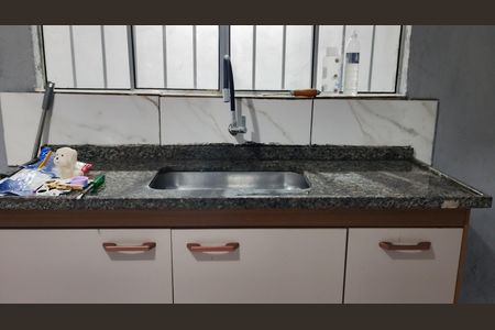 Casa para alugar com 2 quartos, 65m² em Jardim Monte Cristo, Suzano