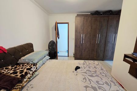 Casa para alugar com 55m², 2 quartos e 2 vagas