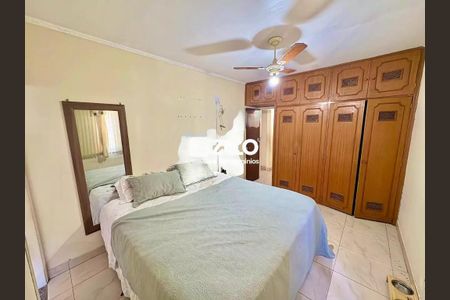 Casa à venda com 186m², 3 quartos e 6 vagas Casa à venda com 186m², 3 quartos e 6 vagasFoto 08