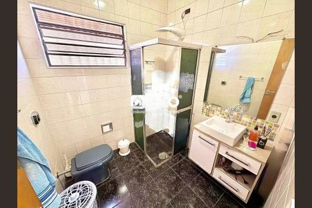 Casa à venda com 186m², 3 quartos e 6 vagas Casa à venda com 186m², 3 quartos e 6 vagasFoto 03