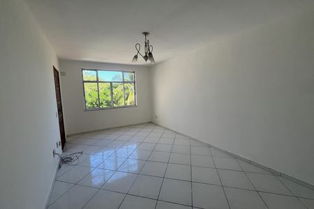Sala de apartamento para alugar com 4 quartos, 152m² em Jardim Guanabara, Rio de Janeiro