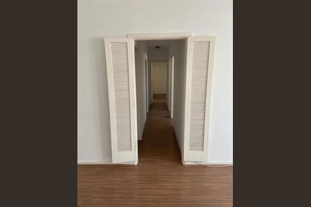 Apartamento à venda com 101m², 3 quartos e 1 vaga Apartamento à venda com 101m², 3 quartos e 1 vagaFoto 02