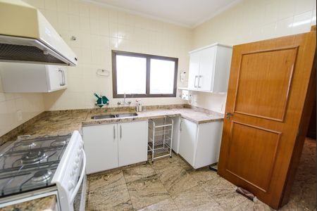 Apartamento para alugar com 250m², 4 quartos e 2 vagasCozinha