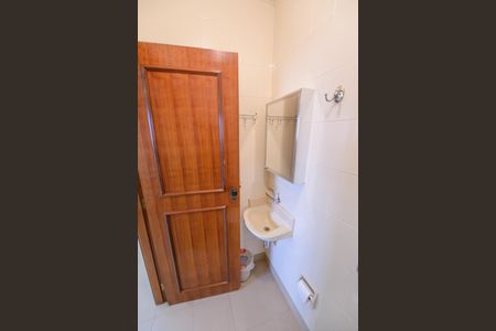 Apartamento para alugar com 250m², 4 quartos e 2 vagasBanheiro de serviço