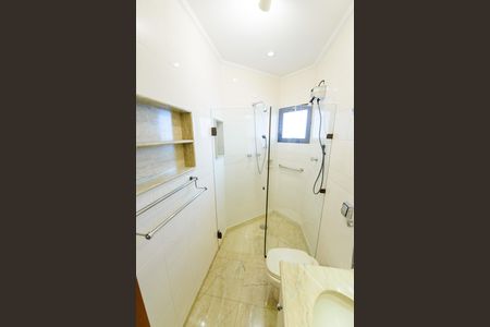 Apartamento para alugar com 250m², 4 quartos e 2 vagasBanheiro Social