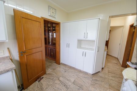 Apartamento para alugar com 250m², 4 quartos e 2 vagasCozinha