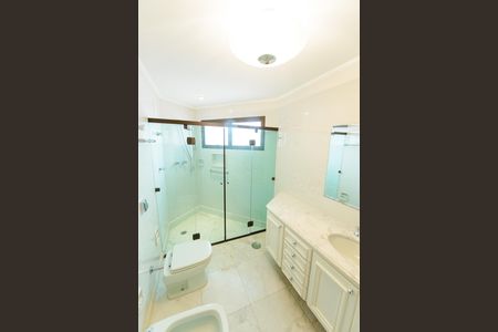 Apartamento para alugar com 250m², 4 quartos e 2 vagasBanheiro da Suíte 1