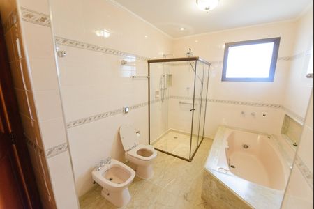 Apartamento para alugar com 250m², 4 quartos e 2 vagasBanheiro da Suíte Master