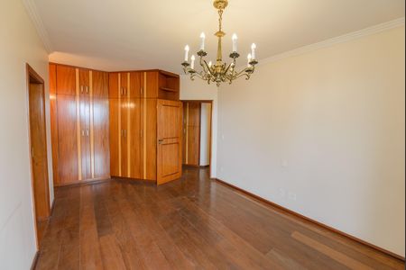 Apartamento para alugar com 250m², 4 quartos e 2 vagasSuíte Master