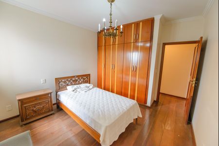 Apartamento para alugar com 250m², 4 quartos e 2 vagasSuíte 1