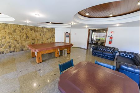 Apartamento para alugar com 250m², 4 quartos e 2 vagasÁrea comum - Sala de Jogos