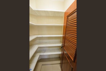 Apartamento para alugar com 250m², 4 quartos e 2 vagasDespensa