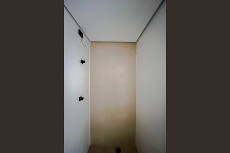 Apartamento à venda com 37m², 2 quartos e 1 vaga Apartamento à venda com 37m², 2 quartos e 1 vagaBanheiro