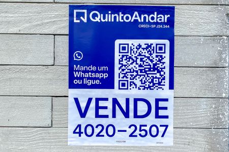 Apartamento à venda com 37m², 2 quartos e 1 vaga Apartamento à venda com 37m², 2 quartos e 1 vagaPlaquinha
