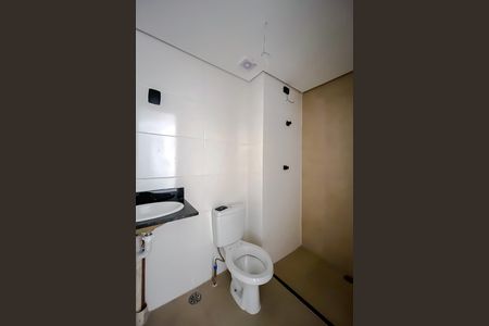 Apartamento à venda com 37m², 2 quartos e 1 vaga Apartamento à venda com 37m², 2 quartos e 1 vagaBanheiro