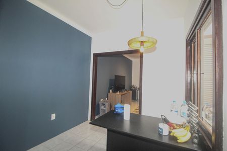 Apartamento à venda com 104m², 3 quartos e sem vaga Apartamento à venda com 104m², 3 quartos e sem vagaSala