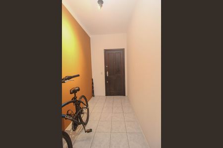 Apartamento à venda com 104m², 3 quartos e sem vaga Apartamento à venda com 104m², 3 quartos e sem vagaSala