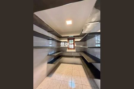 Casa de condomínio à venda com 497m², 4 quartos e 2 vagas Casa de condomínio à venda com 497m², 4 quartos e 2 vagasFoto 09