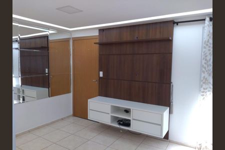 Sala de apartamento à venda com 2 quartos, 60m² em Fazenda Retiro, Goiânia