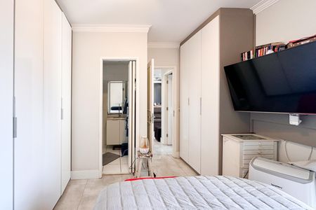 Apartamento à venda com 80m², 2 quartos e 2 vagasSuíte 