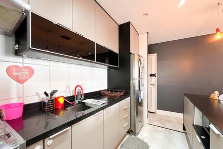Apartamento à venda com 80m², 2 quartos e 2 vagasCozinha