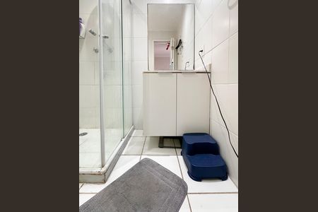 Apartamento à venda com 80m², 2 quartos e 2 vagasBanheiro da Suíte