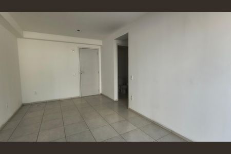 Sala de apartamento para alugar com 2 quartos, 61m² em Vargem Grande, Rio de Janeiro