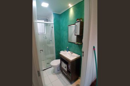 Banheiro de apartamento para alugar com 2 quartos, 41m² em Morro Santana, Porto Alegre