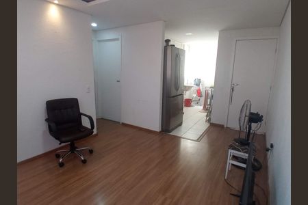 Cozinha de apartamento para alugar com 2 quartos, 41m² em Morro Santana, Porto Alegre