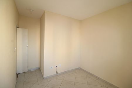 Apartamento à venda com 80m², 3 quartos e 2 vagasQuarto 2