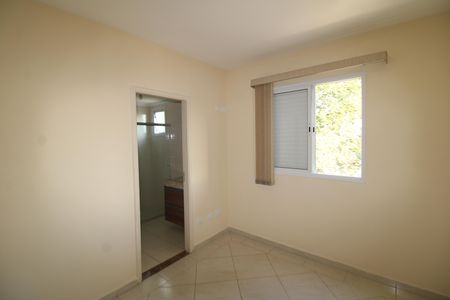 Apartamento à venda com 80m², 3 quartos e 2 vagasQuarto 3
