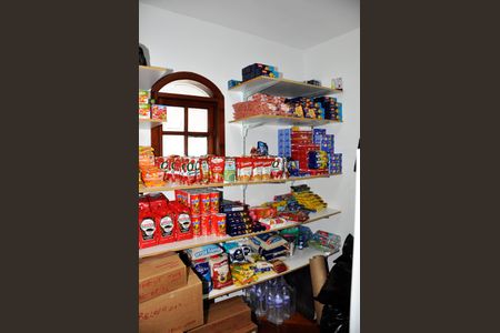 Casa à venda com 337m², 3 quartos e 3 vagas Casa à venda com 337m², 3 quartos e 3 vagasDetalhe - Closet