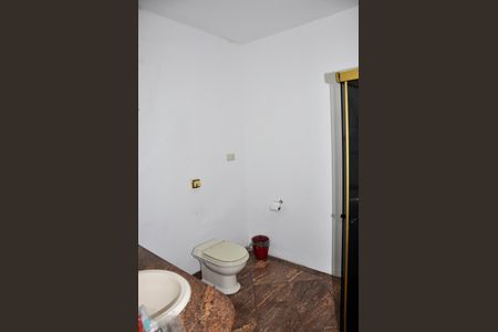 Casa à venda com 337m², 3 quartos e 3 vagas Casa à venda com 337m², 3 quartos e 3 vagasDetalhe - Suíte