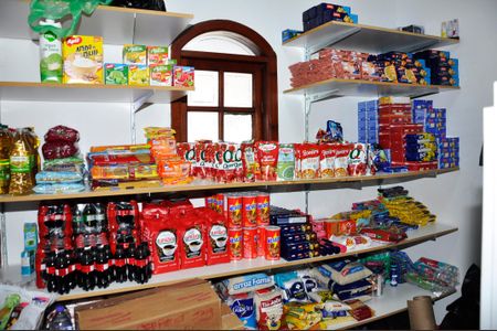 Casa à venda com 337m², 3 quartos e 3 vagas Casa à venda com 337m², 3 quartos e 3 vagasDetalhe - Closet