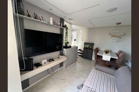 Apartamento para alugar com 50m², 2 quartos e 2 vagas Apartamento para alugar com 50m², 2 quartos e 2 vagasSala