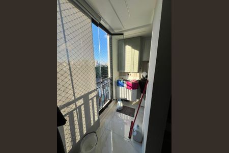 Apartamento para alugar com 50m², 2 quartos e 2 vagas Apartamento para alugar com 50m², 2 quartos e 2 vagasVaranda