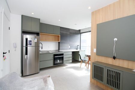 Sala e Cozinha de kitnet/studio para alugar com 2 quartos, 46m² em Pinheiros, São Paulo