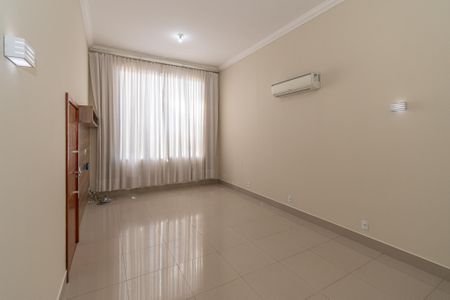Casa de condomínio para alugar com 140m², 3 quartos e 4 vagas Casa de condomínio para alugar com 140m², 3 quartos e 4 vagasSala de Estar/Jantar