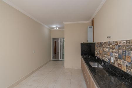 Casa de condomínio para alugar com 140m², 3 quartos e 4 vagas Casa de condomínio para alugar com 140m², 3 quartos e 4 vagasVaranda Gourmet