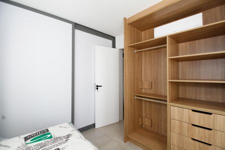 Quarto 1 de apartamento para alugar com 2 quartos, 46m² em Pinheiros, São Paulo