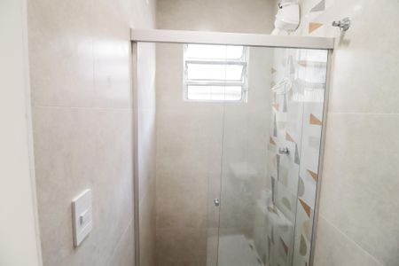 Casa para alugar com 60m², 2 quartos e sem vagaBanheiro da Suíte