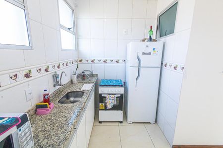 Apartamento à venda com 69m², 2 quartos e 2 vagas Apartamento à venda com 69m², 2 quartos e 2 vagasCozinha