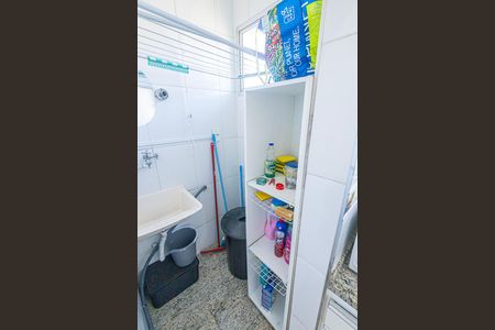 Apartamento à venda com 69m², 2 quartos e 2 vagas Apartamento à venda com 69m², 2 quartos e 2 vagasÁrea de serviço