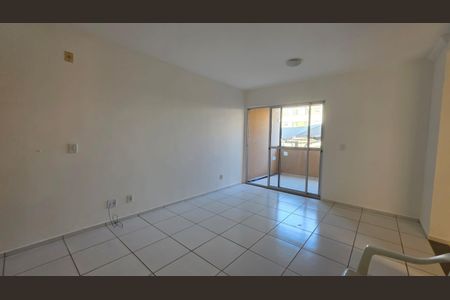 Apartamento para alugar com 55m², 2 quartos e 1 vaga Apartamento para alugar com 55m², 2 quartos e 1 vagaSala