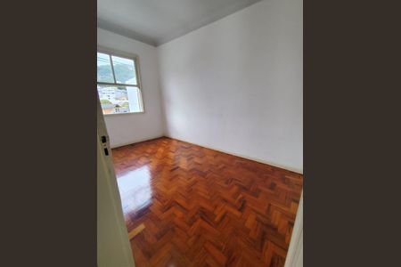 Quarto 2 de apartamento para alugar com 2 quartos, 43m² em Centro, Petrópolis